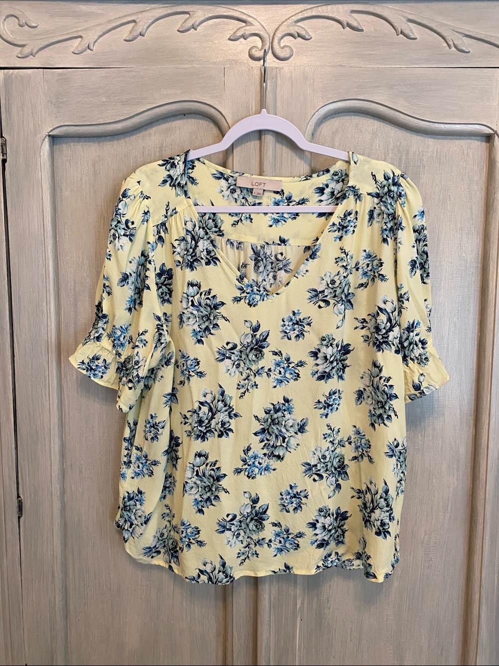 LOFT Pale Yellow Floral V-Neck Short Sleeve Blouse